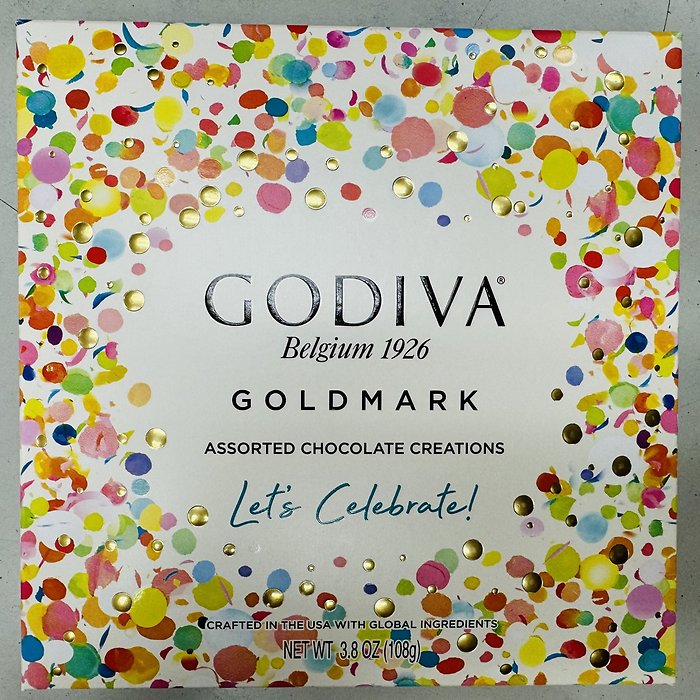 GODIVA  BIRTHDAY CAKE FLAVOR CHOCOLATES