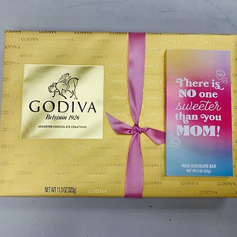 THERE IS NO ONE SWEETER THAN YOU MOM! GODIVA ASSORTMENT