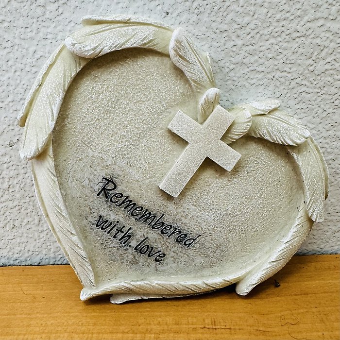 HEART WITH CROSS